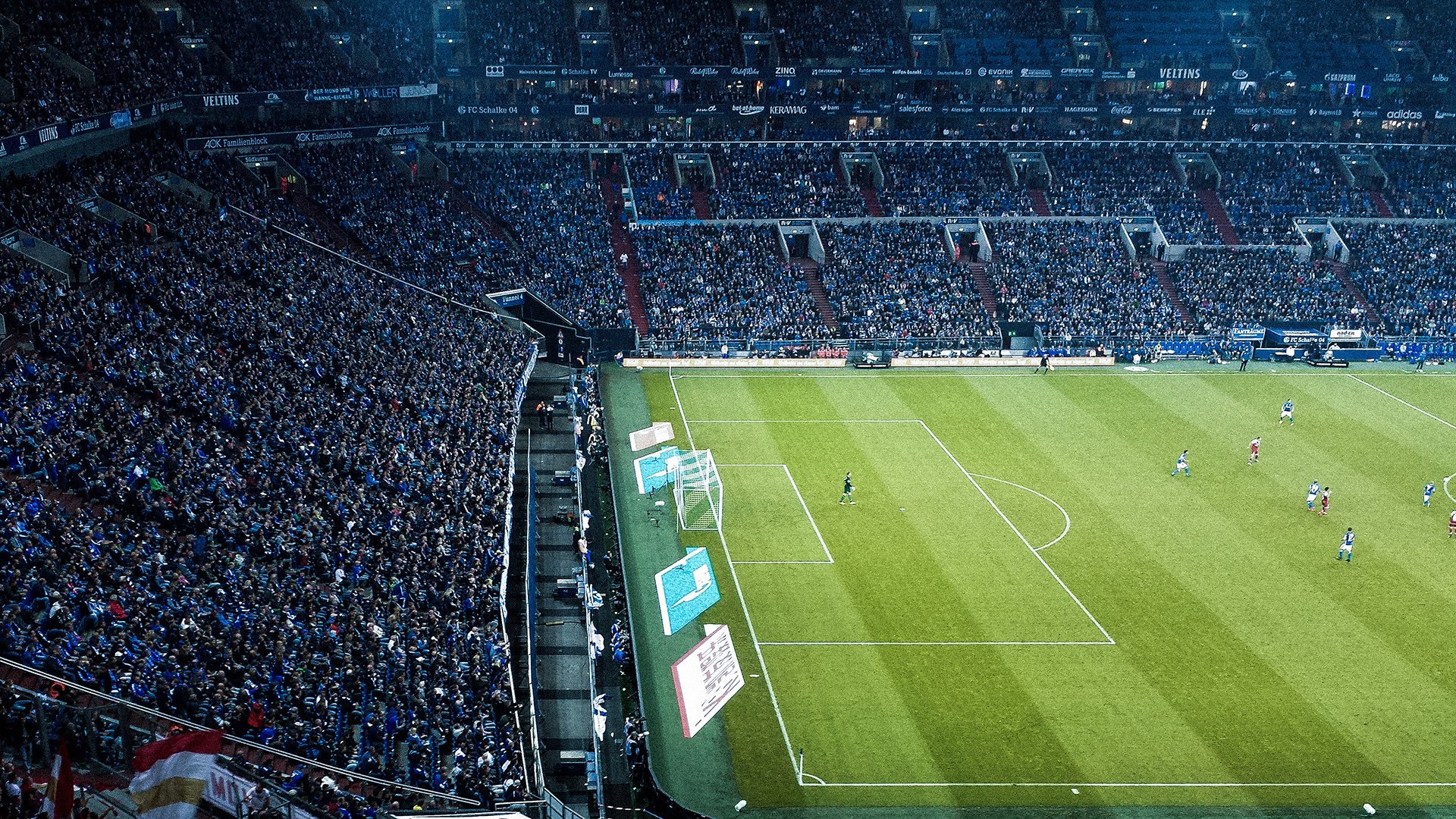 双城记，中国资本入主安菲尔德，迪马利亚闪耀欧冠之夜