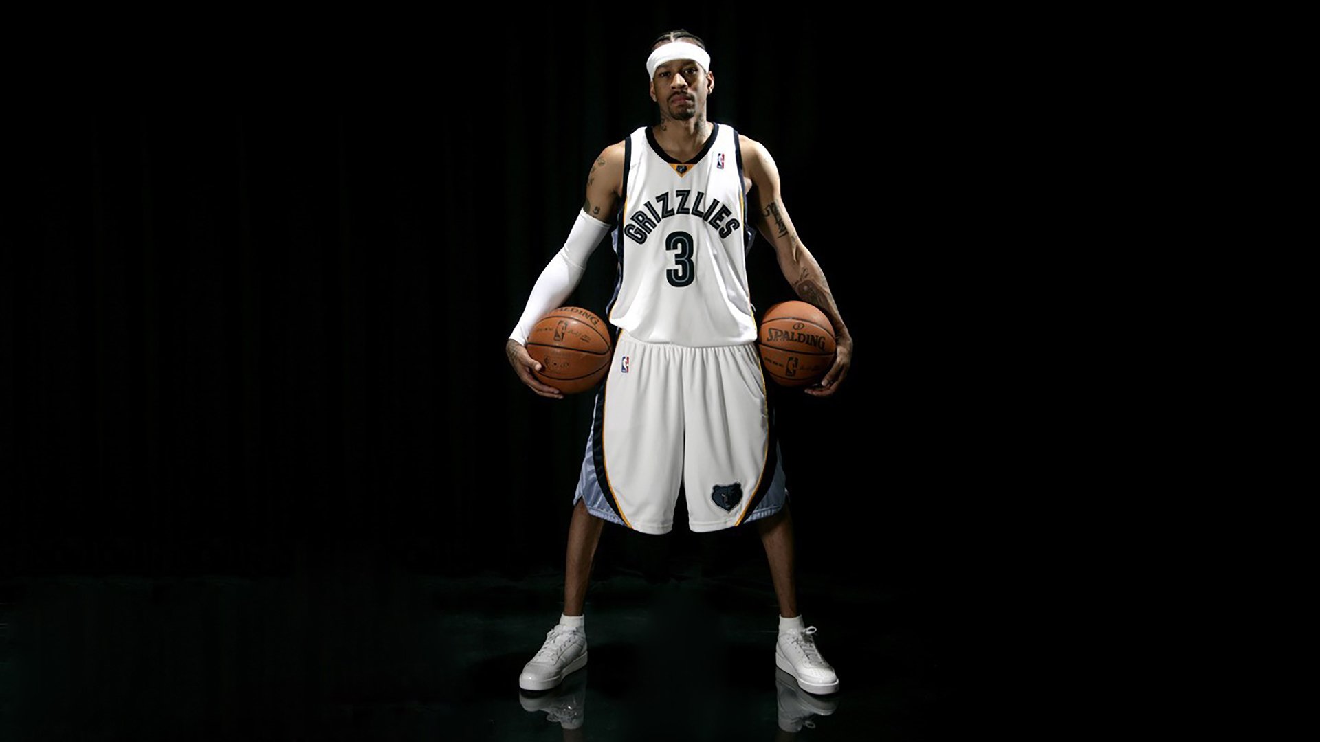 新王登基，辛纳在戴维斯杯与拉沃尔杯的夹缝中扛起意大利网球大旗